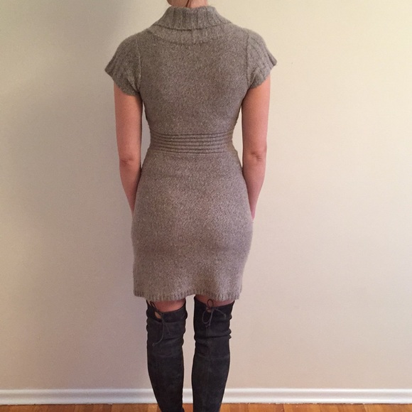 Le Chateau Sweater Dress - Picture 2 of 7